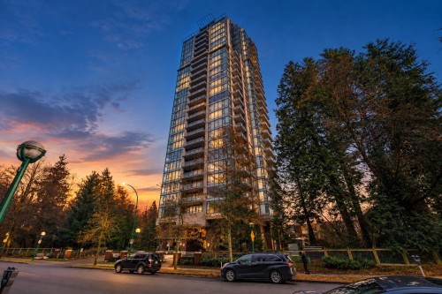 2902-7088 18th Avenue  Burnaby, BC V3N 0A2