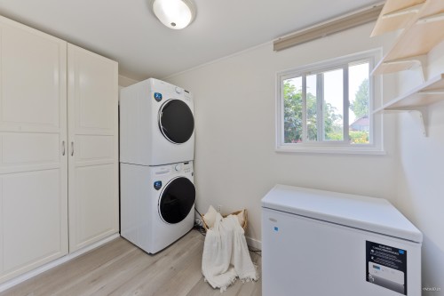 2512 Burian Drive, Coquitlam, BC 
