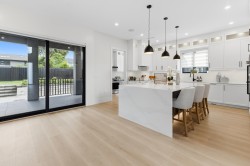 1575 Cornell Avenue Coquitlam, BC V3J 3A2