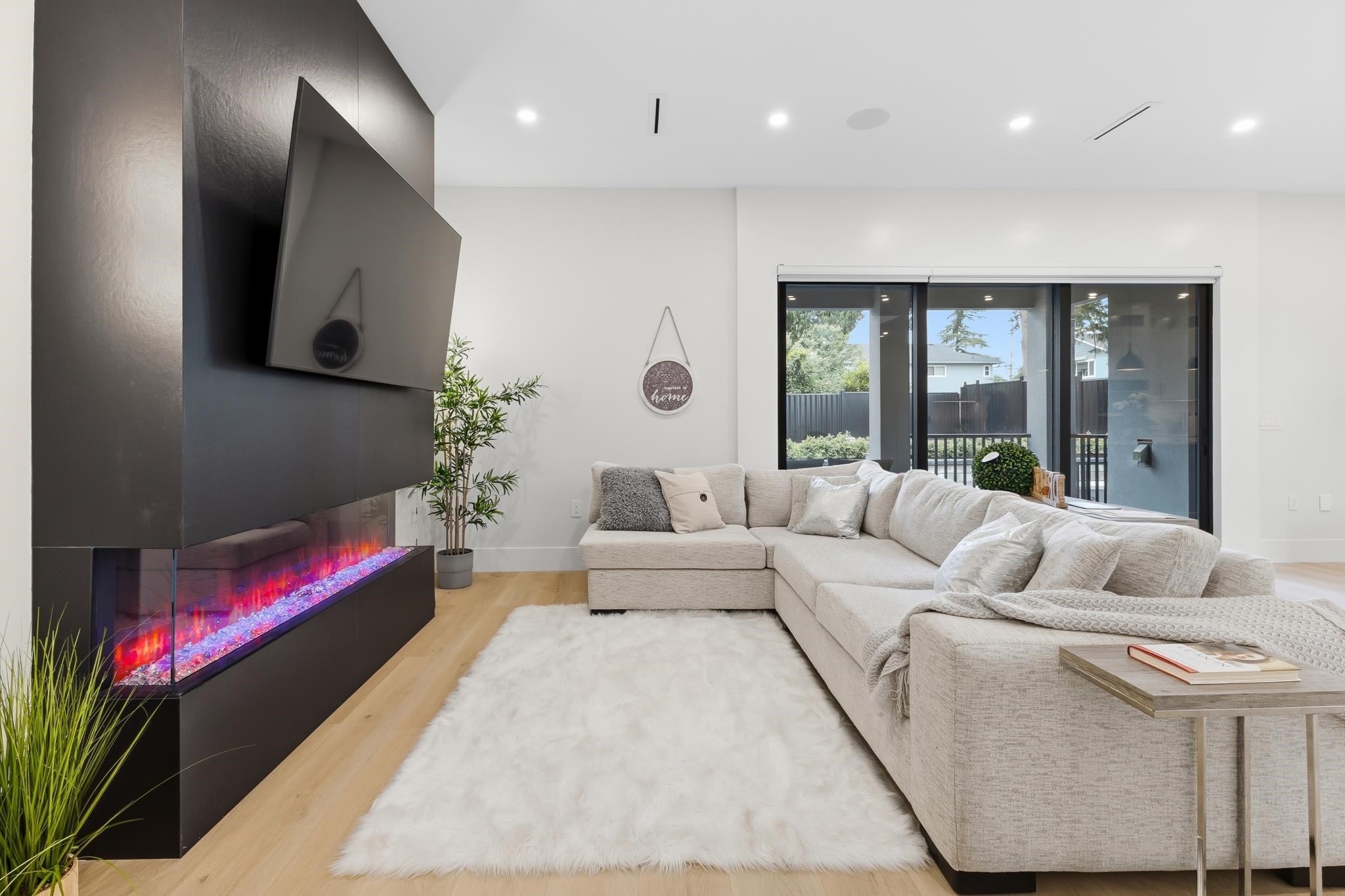 1575 Cornell Avenue, Coquitlam, BC