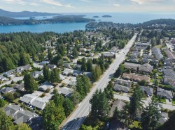 837 North Road Gibsons, BC V0N 1V9