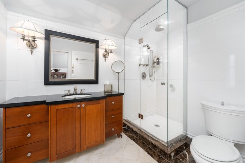 1957 Aspen Avenue, Vancouver, BC 