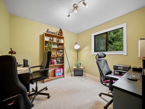 1120 Wallace Court, Coquitlam, BC 