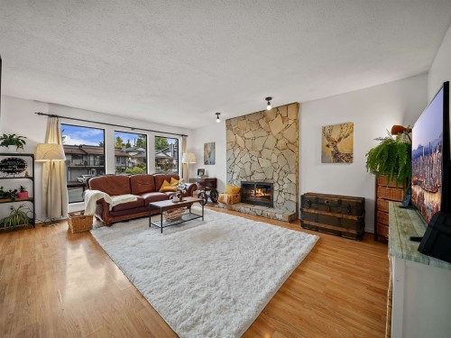 1120 Wallace Court, Coquitlam, BC 