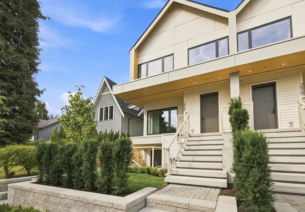 3549 38Th Avenue W, Vancouver, BC