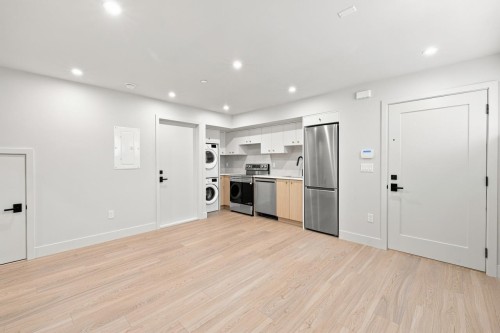 3549 38Th Avenue W, Vancouver, BC 