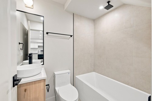3549 38Th Avenue W, Vancouver, BC 