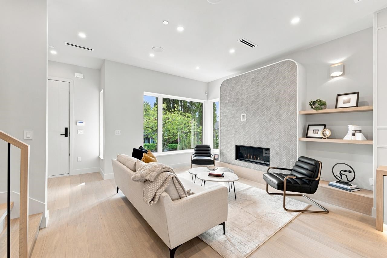 3549 38Th Avenue W, Vancouver, BC