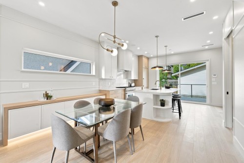 3549 38Th Avenue W, Vancouver, BC 