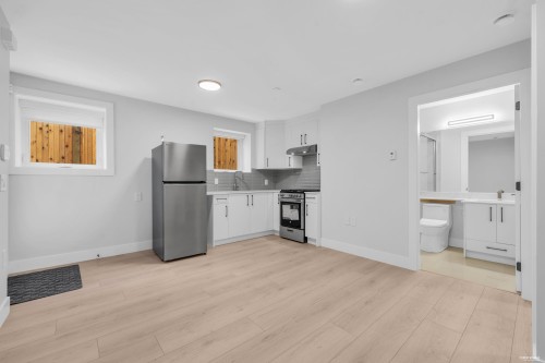 2743 Mcgill Street, Vancouver, BC 