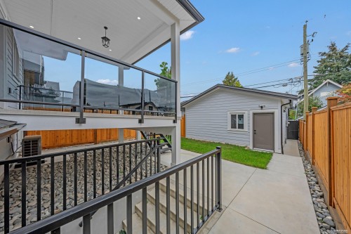 2743 Mcgill Street, Vancouver, BC 