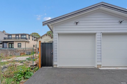 2743 Mcgill Street, Vancouver, BC 