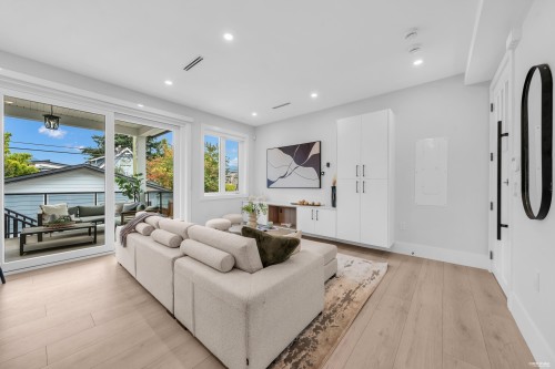 2743 Mcgill Street, Vancouver, BC 