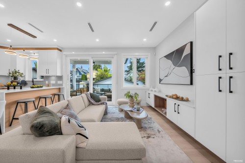2743 Mcgill Street, Vancouver, BC 