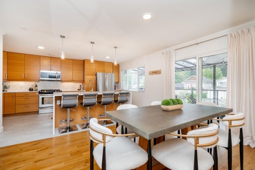2583 Passage Drive  Coquitlam, BC V3H 3H3