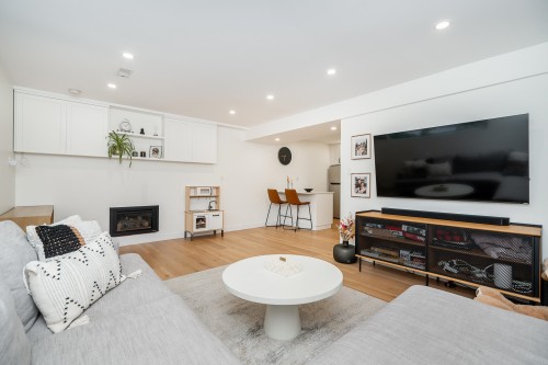 2583 Passage Drive, Coquitlam, BC 