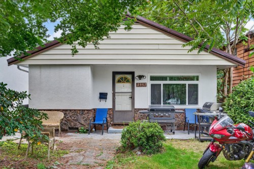 2357 Hawthorne Avenue, Port Coquitlam, BC 
