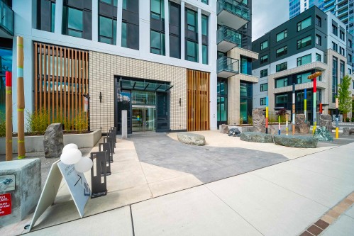 207-6537 Telford Avenue  Burnaby, BC V5H 0K9