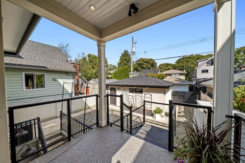 3123 16Th Avenue W, Vancouver, BC 