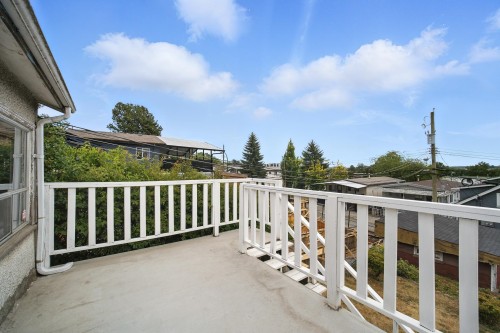 966 64Th Avenue E, Vancouver, BC 