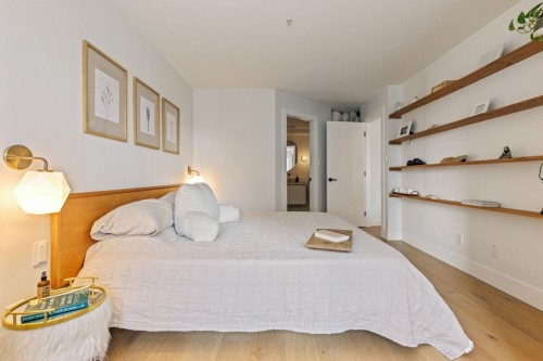 2680 4Th Avenue W, Vancouver, BC 