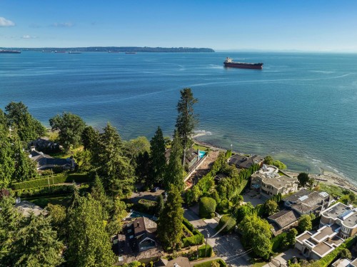 4358 Ross Crescent, West Vancouver, BC 