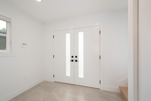 827 32Nd Avenue E, Vancouver, BC 