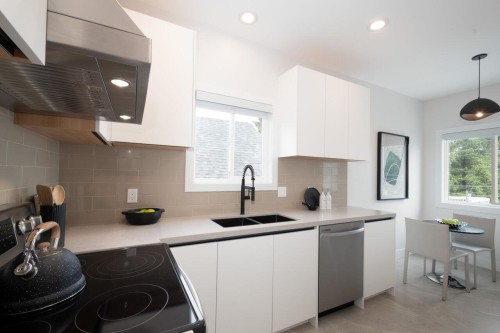 827 32Nd Avenue E, Vancouver, BC 