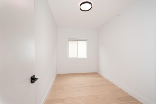 827 32Nd Avenue E, Vancouver, BC 