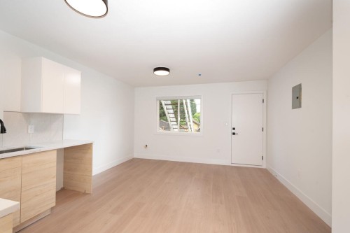 827 32Nd Avenue E, Vancouver, BC 
