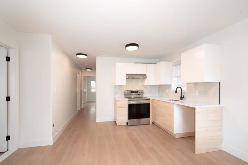 827 32Nd Avenue E, Vancouver, BC 