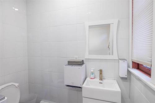 4355 Granville Street, Vancouver, BC 