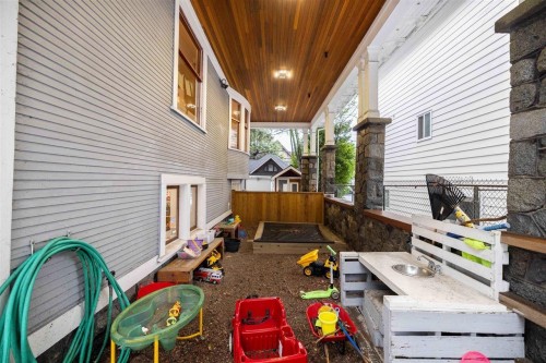 4355 Granville Street, Vancouver, BC 