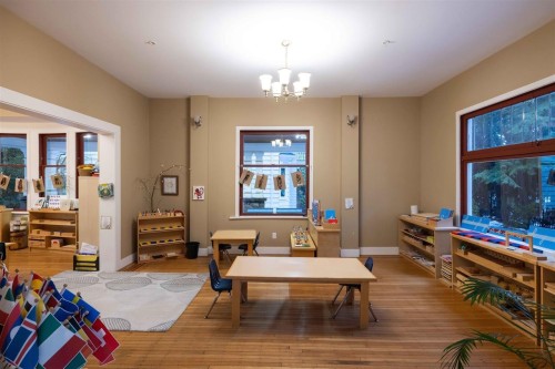 4355 Granville Street, Vancouver, BC 
