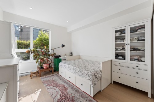 101-2242 Marine Drive, West Vancouver, BC 