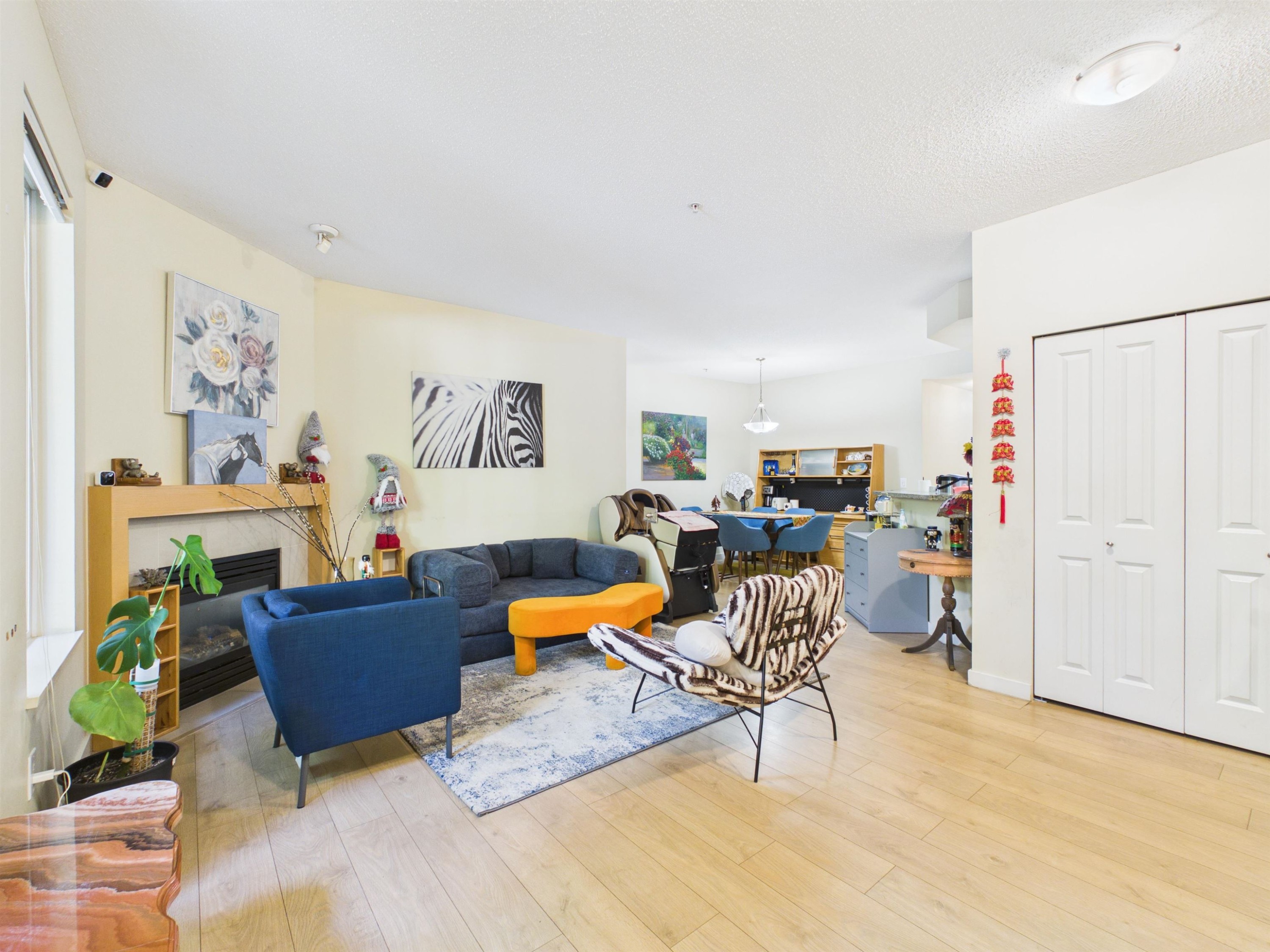 6222 Logan Lane, Vancouver, BC