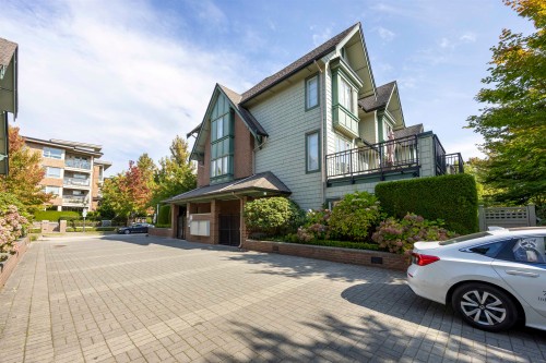 6222 Logan Lane, Vancouver, BC 