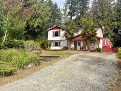 1044 Fircrest Road Gibsons, BC V0N 1V4
