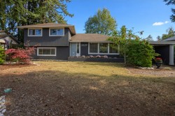 5529 8a Avenue Delta, BC V4M 1V2