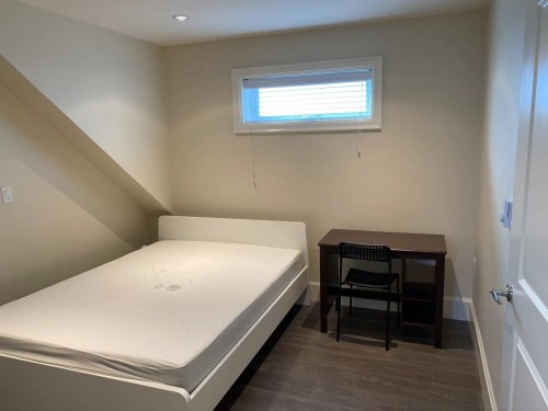 56 51St Avenue E, Vancouver, BC 