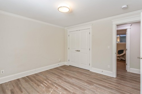2228 Mahon Avenue, North Vancouver, BC 