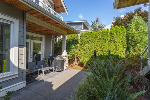 2228 Mahon Avenue, North Vancouver, BC 