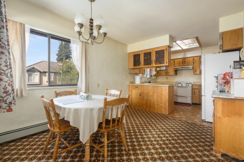 1594 68Th Avenue W, Vancouver, BC 