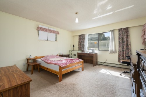 1594 68Th Avenue W, Vancouver, BC 