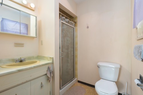 1594 68Th Avenue W, Vancouver, BC 