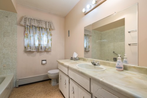 1594 68Th Avenue W, Vancouver, BC 
