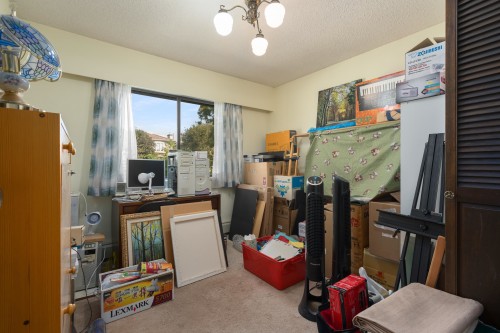 1594 68Th Avenue W, Vancouver, BC 