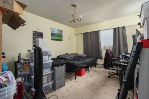 1594 68Th Avenue W, Vancouver, BC 