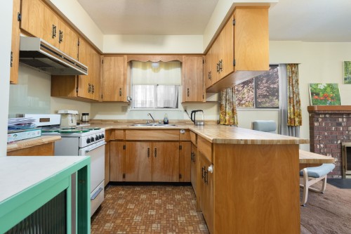 1594 68Th Avenue W, Vancouver, BC 