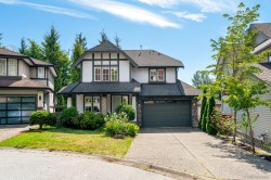 22 Maple Court  Port Moody, BC V3H 5M8